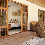 Corales De Orika Eco Hotel